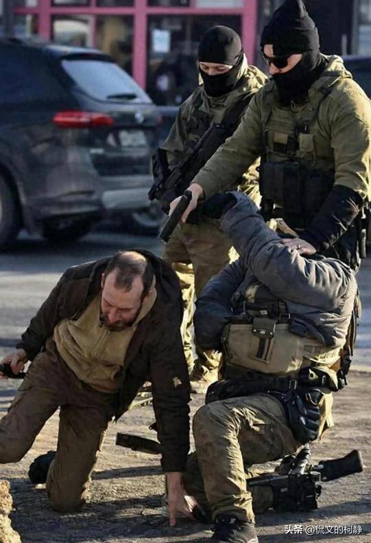 美内乱升级，奥巴马表态，特朗普求中国一件事，永远别碰冰球