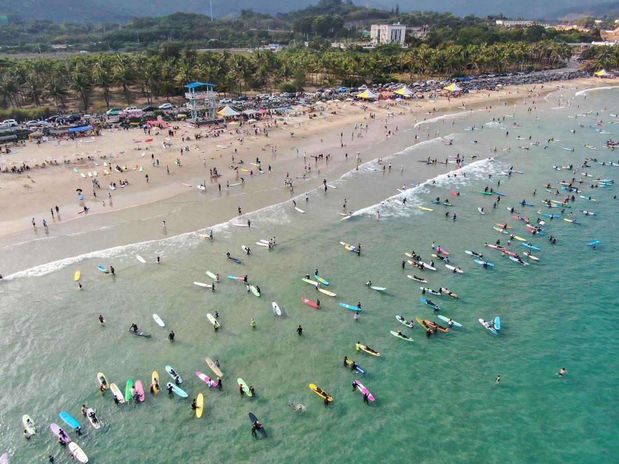 2026年全国冲浪冠军赛暨亚运会冲浪项目选拔赛万宁启幕